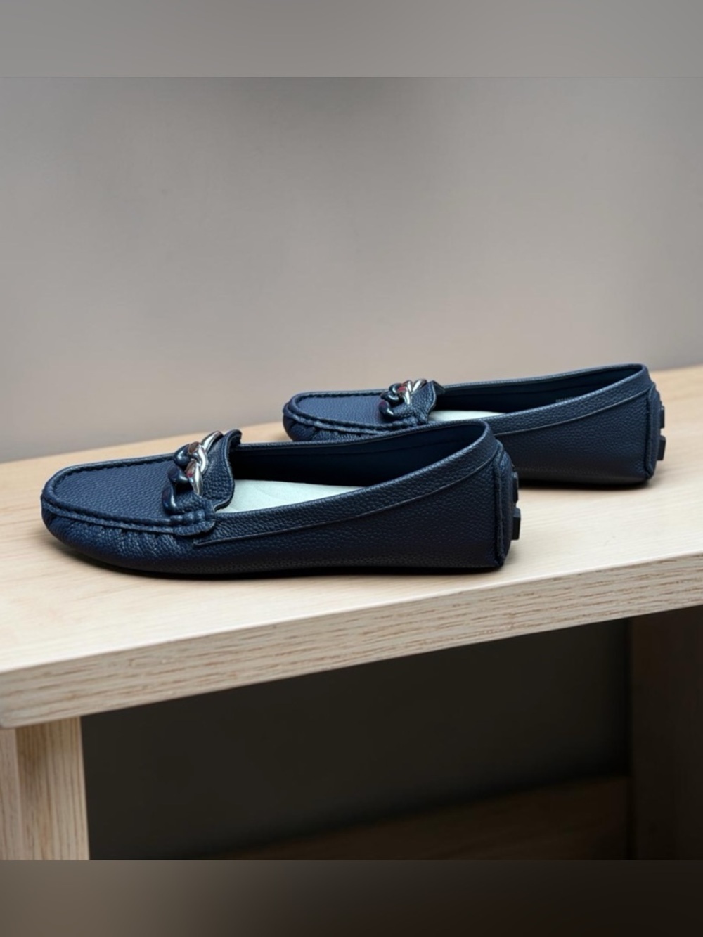 NEW Anne Klein, Flex Vegan Driver Loafers Navy Chain Detail, Comfort Slip-On, 9M